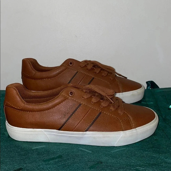 Nautica Brown Sneakers with Smooth Leather Upper and White Sole - Picture 6 of 9